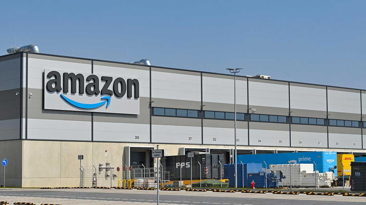 Amazon-hit-with-5-more-Lawsuits.jpg